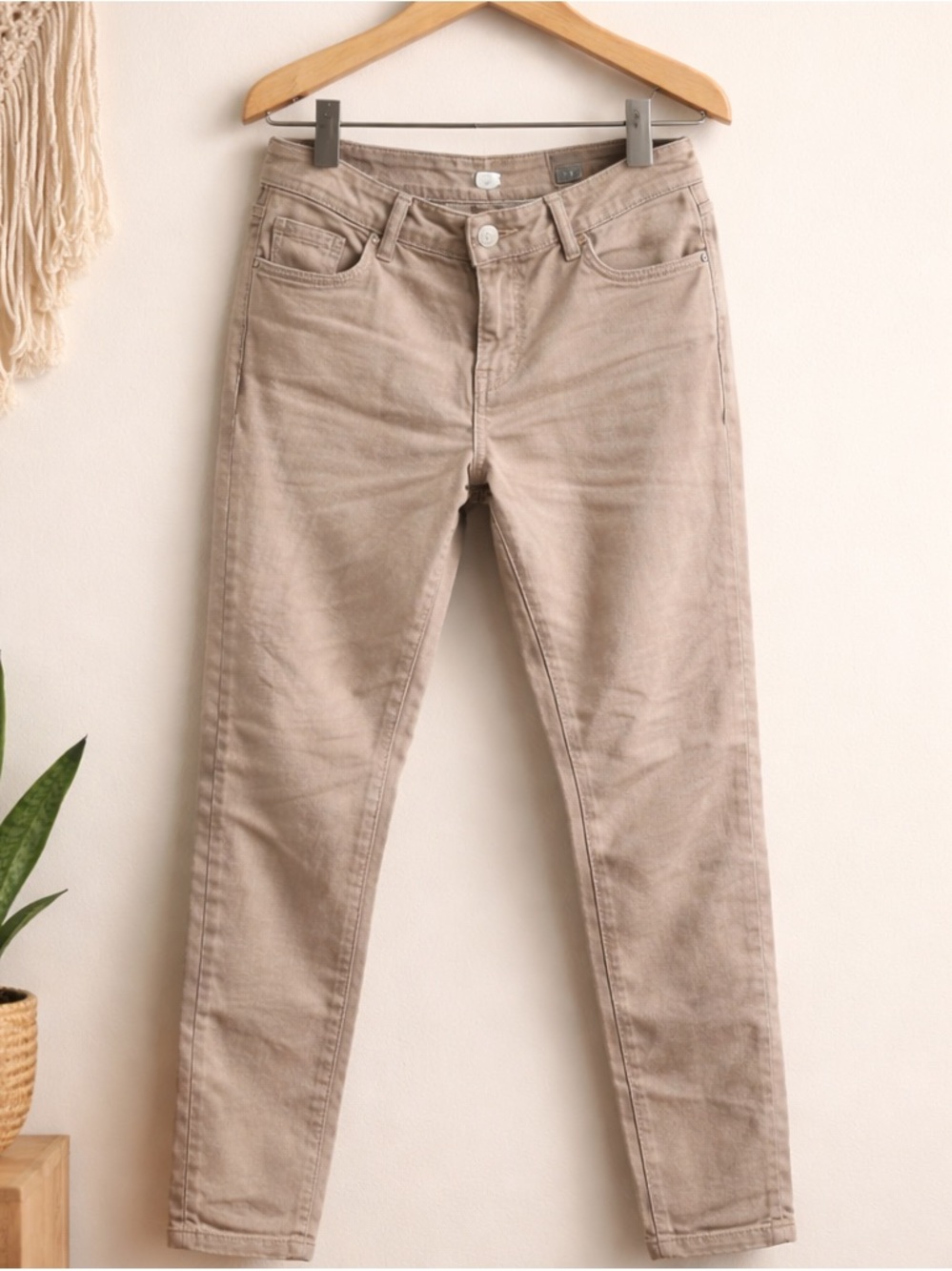 LOFT Curvy Skinny Pants Tan Beige Size 27/4